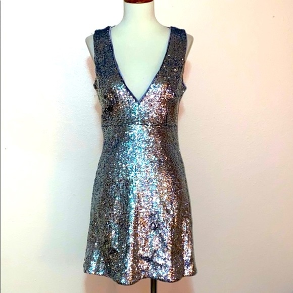 Bardot All Over sequin dress - Picture 3 of 13